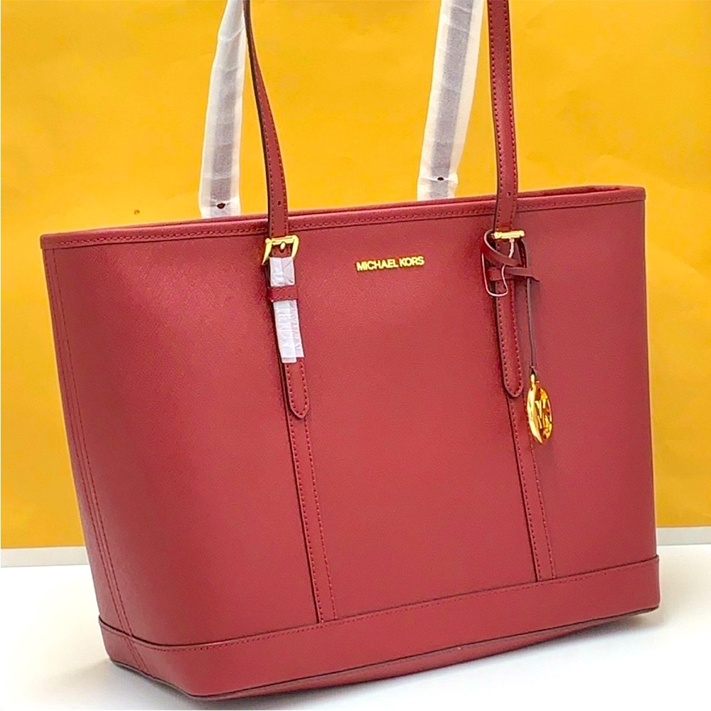 MICHAEL KORS
Jet Set Travel Large Saffiano Leather Tote Shoulder Bag